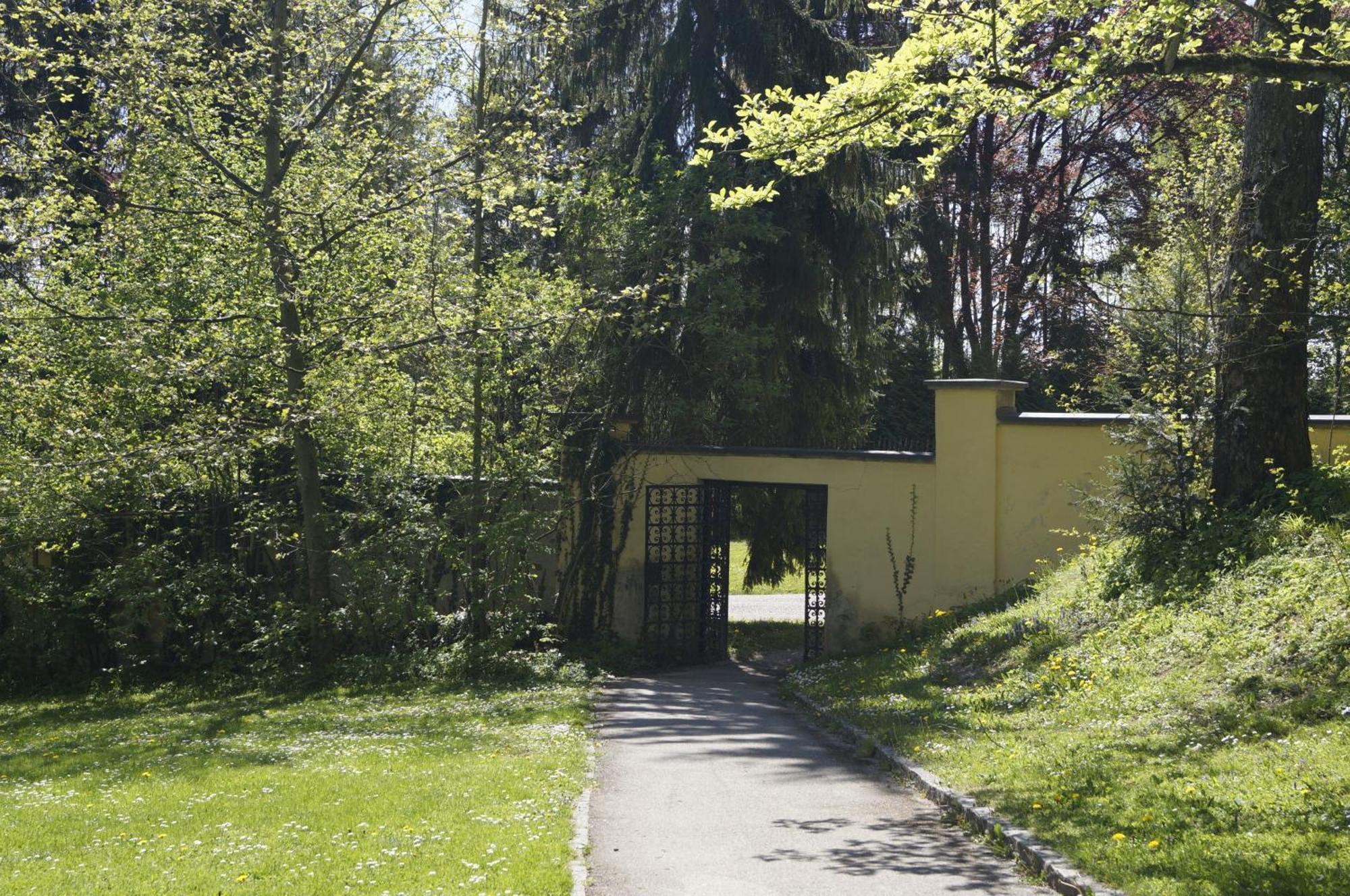Schloss Puchberg 벨스 외부 사진